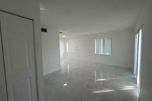 5702 NW 22nd Ct, Lauderhill, FL 33313 - Photo 12