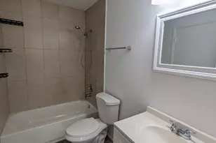 5702 NW 22nd Ct, Lauderhill, FL 33313 - Photo 36