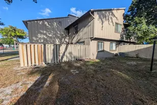 5702 NW 22nd Ct, Lauderhill, FL 33313 - Photo 38