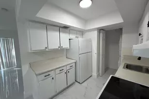 5702 NW 22nd Ct, Lauderhill, FL 33313 - Photo 8