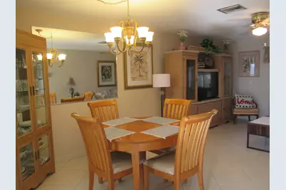 2731 W Barkley Dr Drive W #B, West Palm Beach, FL 33415 - Photo 8