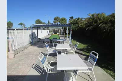 2731 W Barkley Dr Drive W #B, West Palm Beach, FL 33415 - Photo 18