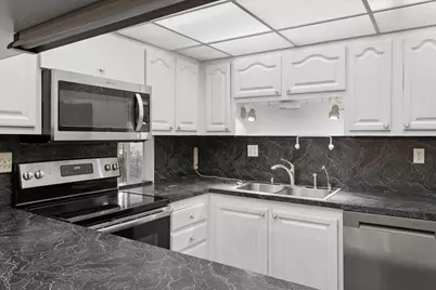 9491 Evergreen Place #108, Davie, FL 33324 - Photo 4