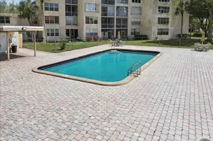 9491 Evergreen Pl, Davie, FL 33324 - Photo 22