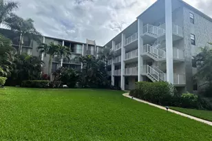 501 SW 11th Pl, Boca Raton, FL 33432 - Photo 1