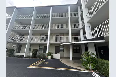 501 SW 11th Place #402-a, Boca Raton, FL 33432 - Photo 2