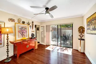 403 Dunwoody Ln, Hollywood, FL 33021 - Photo 10