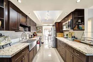 403 Dunwoody Ln, Hollywood, FL 33021 - Photo 1
