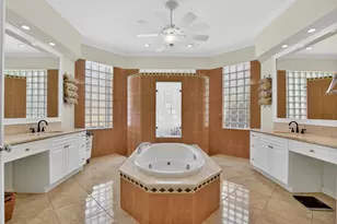 893 Forest Glen Ln, Wellington, FL 33414 - Photo 16