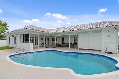 9010 Gardens Glen Circle, Palm Beach Gardens, FL 33418 - Photo 24