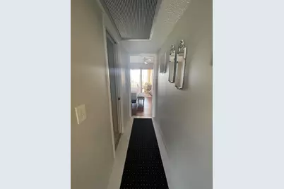 427 Grantham B, Deerfield Beach, FL 33442 - Photo 10