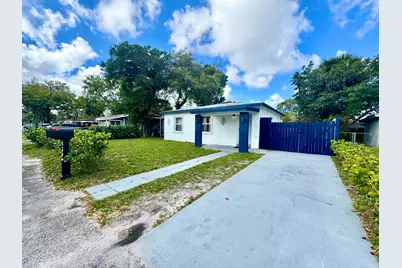 839 NW 16th Terrace, Fort Lauderdale, FL 33311 - Photo 2
