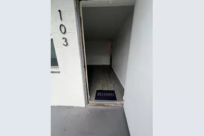 23 SE 12th Street #103, Dania Beach, FL 33004 - Photo 2