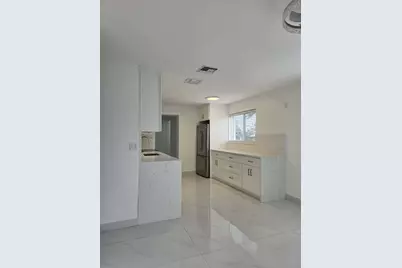 3900 SW 59th Avenue, Davie, FL 33314 - Photo 16