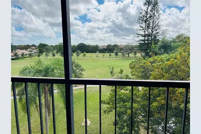 3900 N Hills Drive #412, Hollywood, FL 33021 - Photo 12