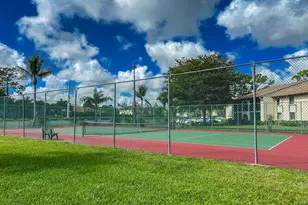 305 Knotty Pine Cir, Greenacres, FL 33463 - Photo 24