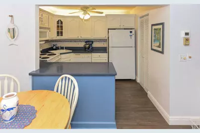 305 Knotty Pine Circle #D-2, Greenacres, FL 33463 - Photo 8