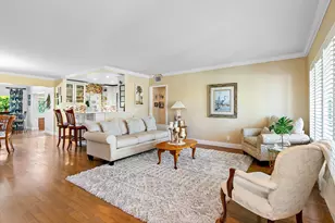 865 NE 5th St, Deerfield Beach, FL 33441 - Photo 10