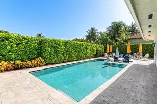 865 NE 5th St, Deerfield Beach, FL 33441 - Photo 40