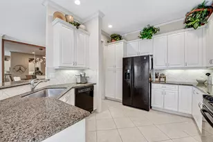 7775 Ocean Sunset Dr, Lake Worth, FL 33467 - Photo 16