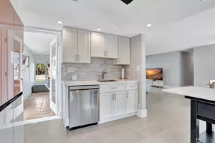 400 SE 5th Ct, Pompano Beach, FL 33060 - Photo 14