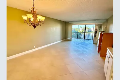 14460 Strathmore Lane #306, Delray Beach, FL 33446 - Photo 8