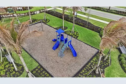 10639 Vineyard Drive, Port Saint Lucie, FL 34987 - Photo 44