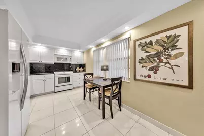 804 Cypress Grove Lane #302, Pompano Beach, FL 33069 - Photo 4