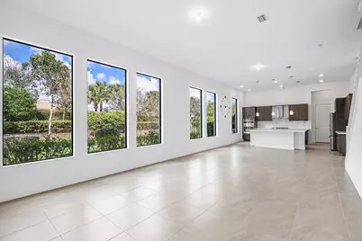 12035 N Baypoint Circle, Parkland, FL 33076 - Photo 6