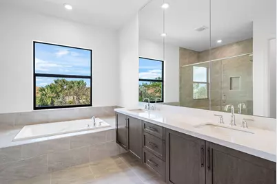 12035 N Baypoint Circle, Parkland, FL 33076 - Photo 32