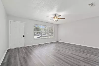 5510 Sunset Boulevard, Fort Pierce, FL 34982 - Photo 2