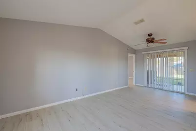 509 SW Fairview Avenue, Port Saint Lucie, FL 34983 - Photo 14