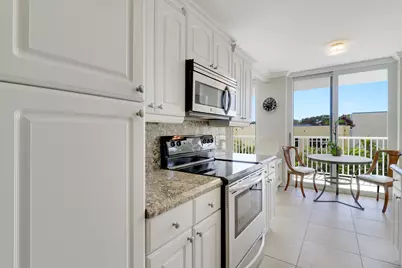1801 S Flagler Drive #301, West Palm Beach, FL 33401 - Photo 16