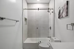 8505 NW 77th St, Tamarac, FL 33321 - Photo 28