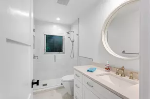 2720 Cardinal Cir, Gulf Stream, FL 33483 - Photo 18