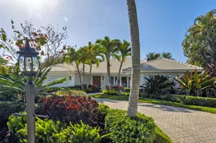 2720 Cardinal Cir, Gulf Stream, FL 33483 - Photo 1