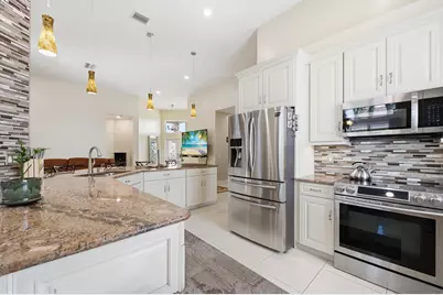 1294 Camellia Circle, Weston, FL 33326 - Photo 10