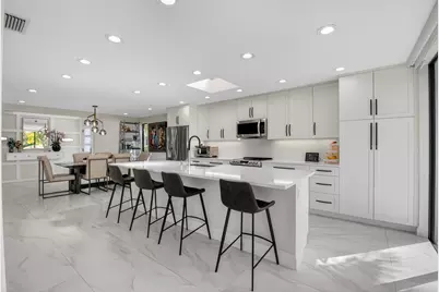 19530 Sawgrass Drive #1501, Boca Raton, FL 33434 - Photo 8