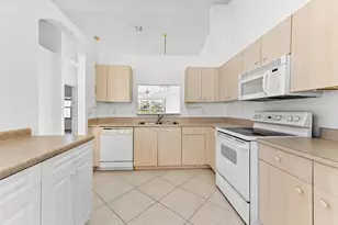 6069 Heliconia Rd, Delray Beach, FL 33484 - Photo 10