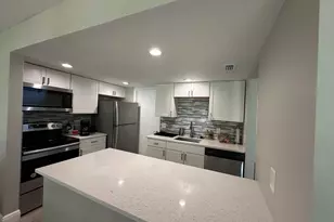 7200 NW 2nd Ave, Boca Raton, FL 33487 - Photo 2