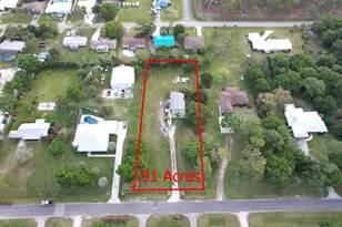 4916 Silver Oak Dr, Fort Pierce, FL 34982 - Photo 2