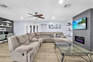 9591 Park Row, Boca Raton, FL 33428 - Photo 2