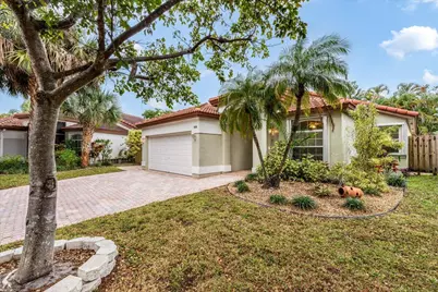 4950 NW 55th Court, Coconut Creek, FL 33073 - Photo 2
