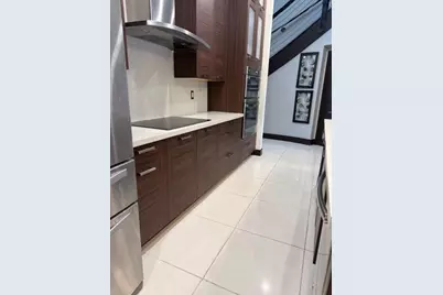 8810 NW 155th Terrace, Miami Lakes, FL 33018 - Photo 2