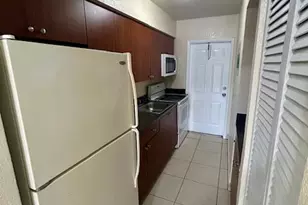 7421 Venetian St, Miramar, FL 33023 - Photo 14