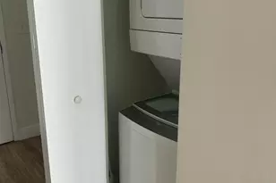 2200 NE 4th Ave, Miami, FL 33137 - Photo 6