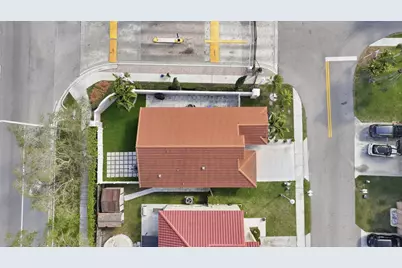 1902 Seville, Margate, FL 33063 - Photo 34