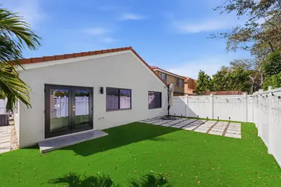 1902 Seville, Margate, FL 33063 - Photo 30