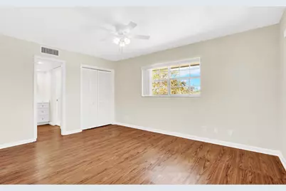 10249 N Military Trail #Apt 201, Palm Beach Gardens, FL 33410 - Photo 10