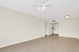 10249 N Military Trl, Palm Beach Gardens, FL 33410 - Photo 10